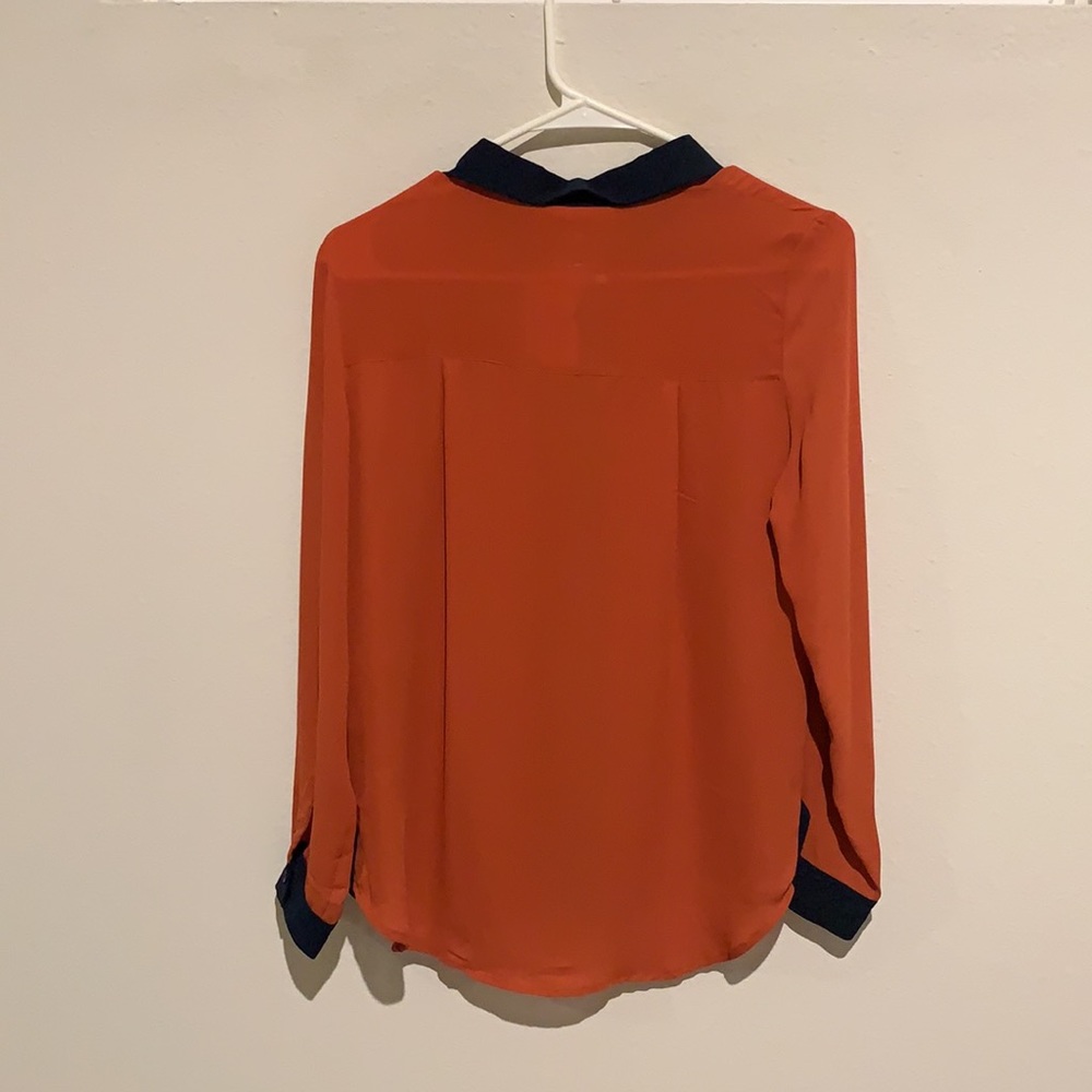 Blouse - Picture 2 of 3
